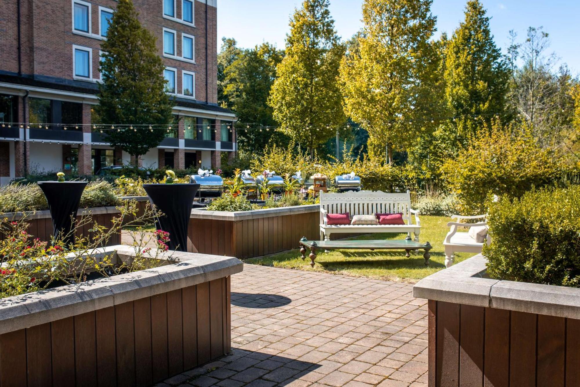 Hilton London Heathrow Airport Terminal 5 Hotell Hillingdon Eksteriør bilde